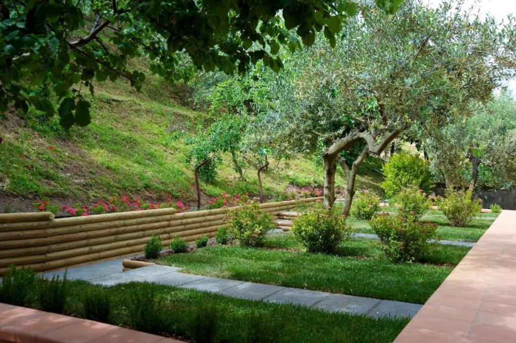 Hotel Girifalco - Nature & Relax Маса Маритима Екстериор снимка